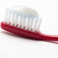 Фтор в зубной пасте: полезен или вреден